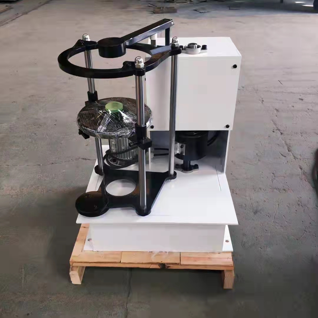 山東某公司在我公司訂購了一臺拍擊篩發(fā)貨通知